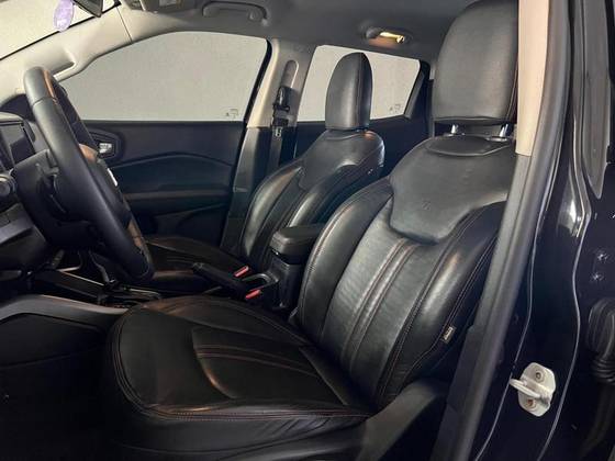 FIAT TORO 1.3 TURBO 270 FLEX FREEDOM AT6 FIAT TORO 1.3 TURBO 270 FLEX FREEDOM AT6